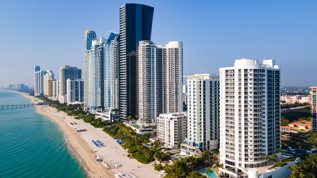 Múltiples atractivos para los cruceristas en Sunny isles Beach.
