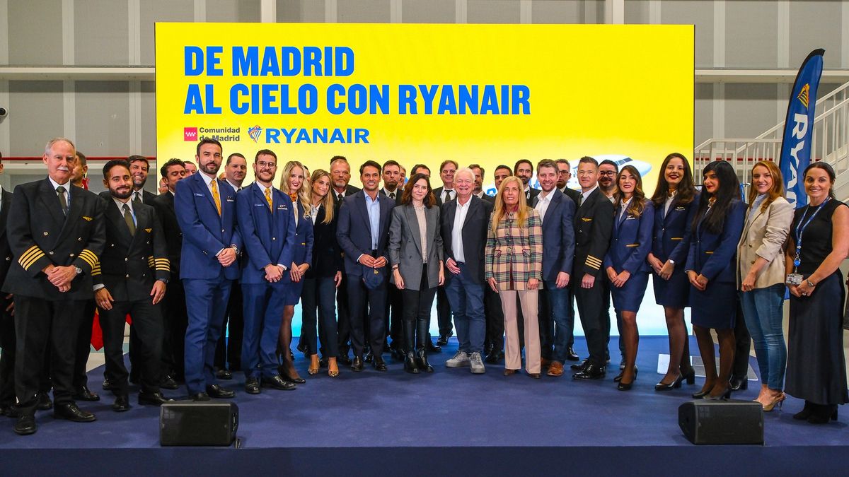 Acto de apertura del nuevo centro de formación de Ryanair junto al Aeropuerto de Barajas.
