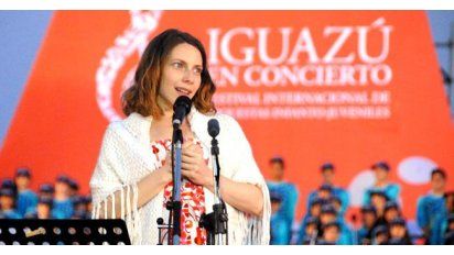Elena Roger clausuró “Iguazú en Concierto 2013”