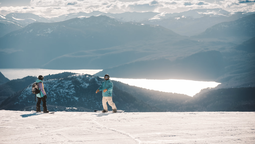altText(Vacaciones de invierno 2025: los centros de esquí de Argentina que lanzaron la preventa de pases)}