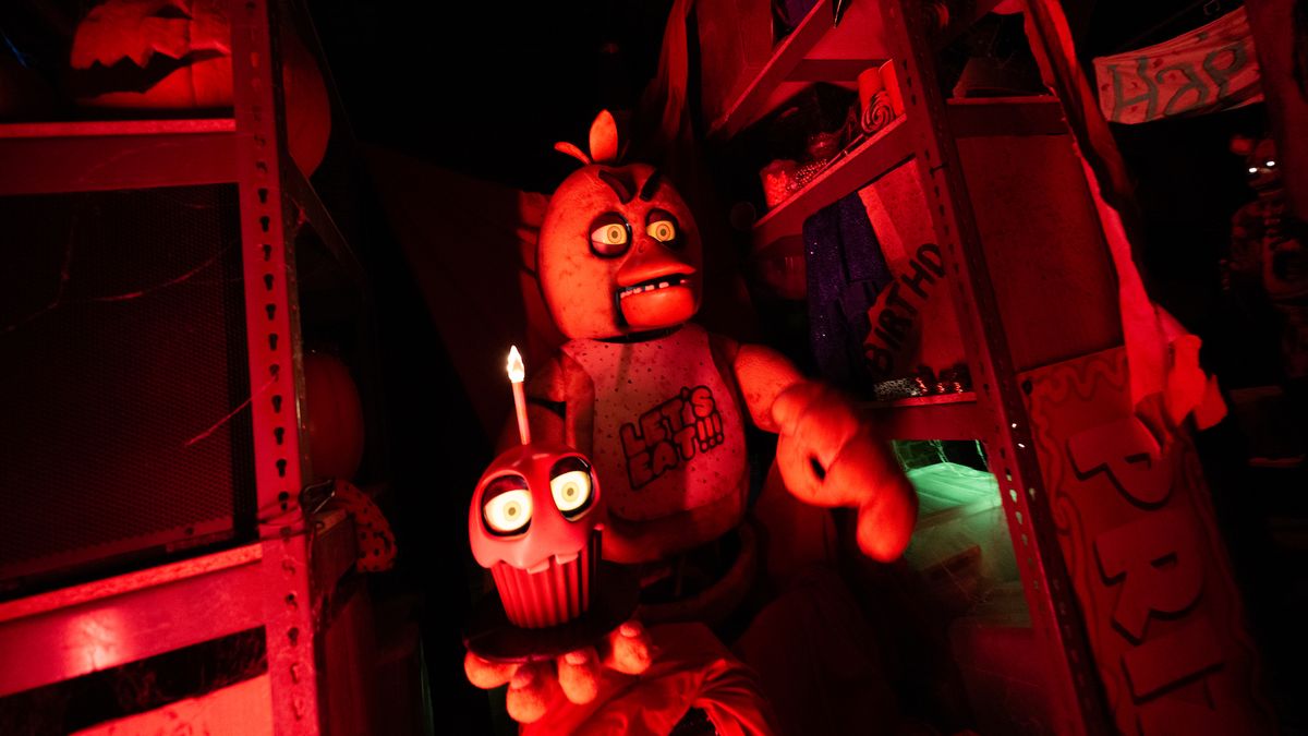 Universal Destinations & Experience: Five Nights At Freddy's es una de las casas de terror más populares del parque.