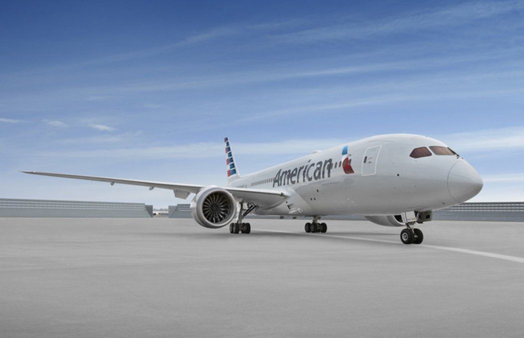 Uno de los Boeing Dreamliner B-787 de American Airlines.