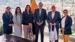 Evalúan organizar importante evento de turismo MICE en Quito.