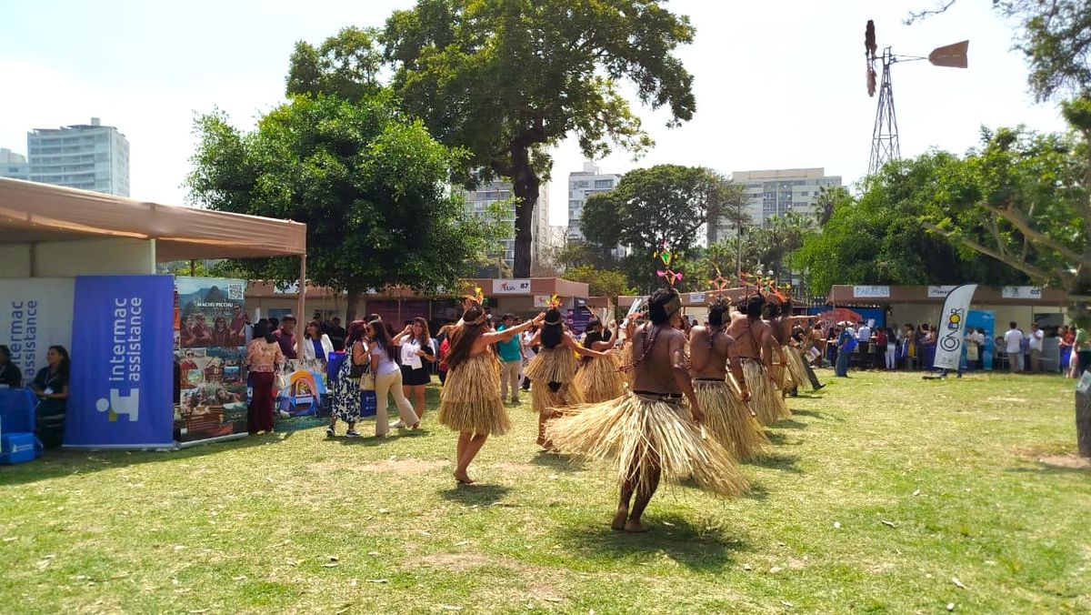 Danzas de la selva tambi&eacute;n se mostraron en el evento.