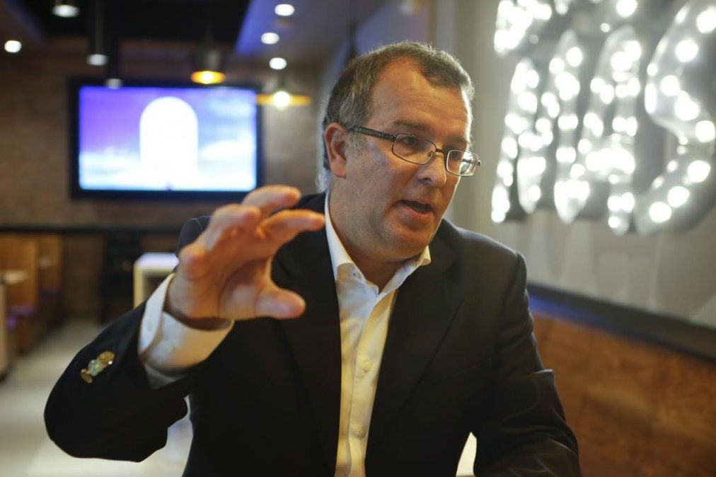 El vocero de la Unión de Gremios y Asociaciones de Restaurantes del Perú, José Luis Silva Martinot, mostró su preocupación tras el anuncio de las medidas.