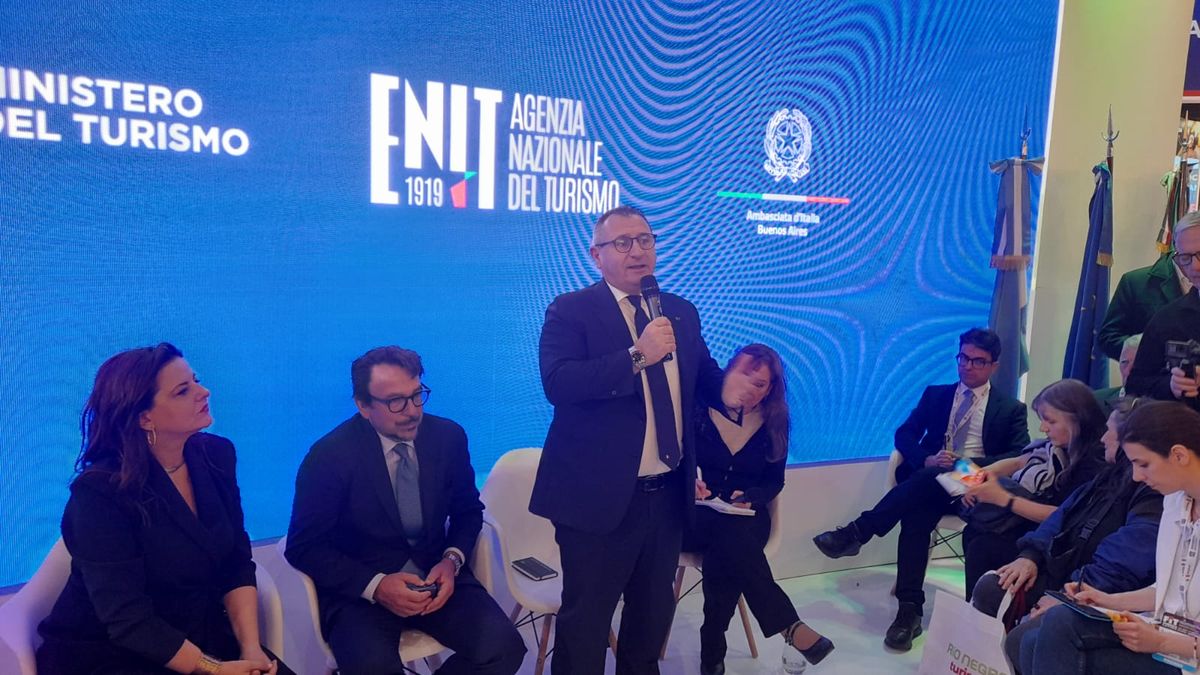 Giancarlo Caramanna, diputado italiano de la Comisión del Turismo del Congreso de Italia.