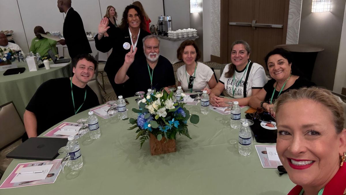 Agentes de viajes se capacitaron en la venta del destino Jamaica.