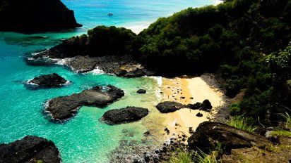 Una de las playas más bellas de Brasil se encuentra en Fernando de Noronha.