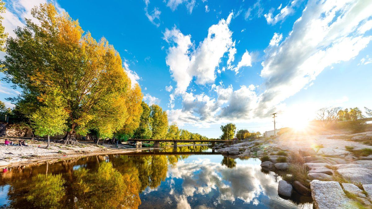 El sendero Pozo de Piedra es un paseo único entre la naturaleza.