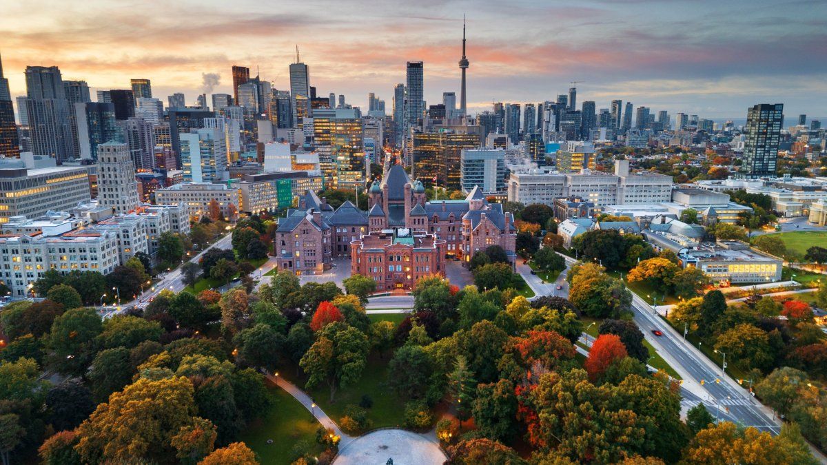 Vacaciones en Canadá: CN Tower es uno de los íconos de Toronto.