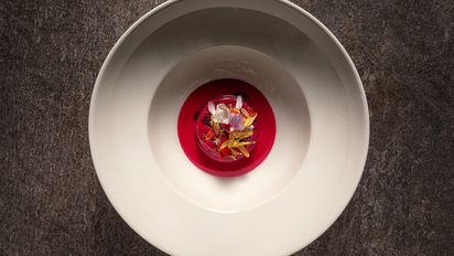 Disfruta de la orginal propuesta culinaria de este restaurante que forma parte de las recomendaciones de la Guía Michelin.