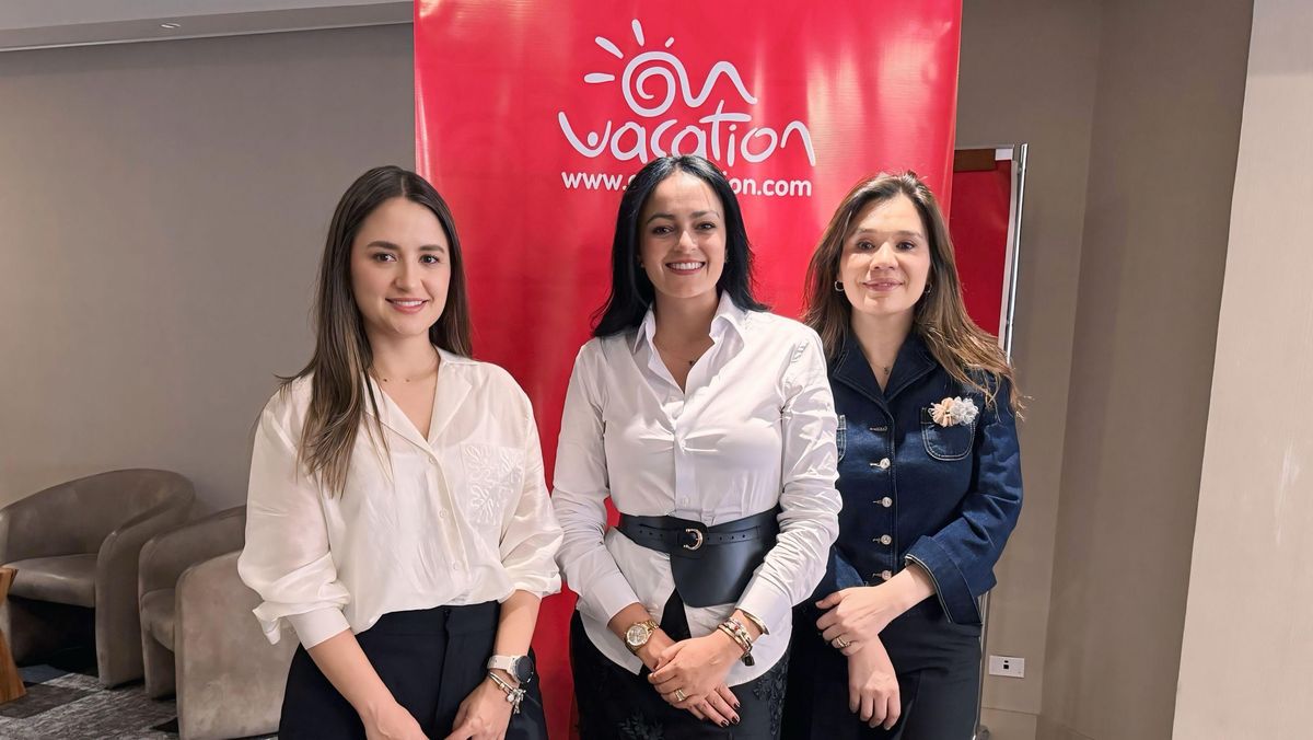 Ana María Rincón, gerente de Ventas y Mercadeo; Mónica Forero Wiehls, gerente de Asuntos Corporativos y Operación Hotelera; y Laura Muñoz, presidente On Vacation.