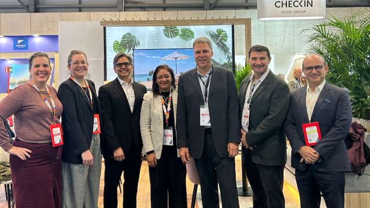 Hoteles: en Fitur, W Hotels ponderó que entró al negocio del all inclusive y apuesta por un modelo premium en Punta Cana.