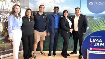 Discover participó en vuelo inaugural de Latam Airlines a Jamaica