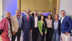 Equipo de Turespaña junto a la delegación de empresarios impulsando el destino Andalucía.