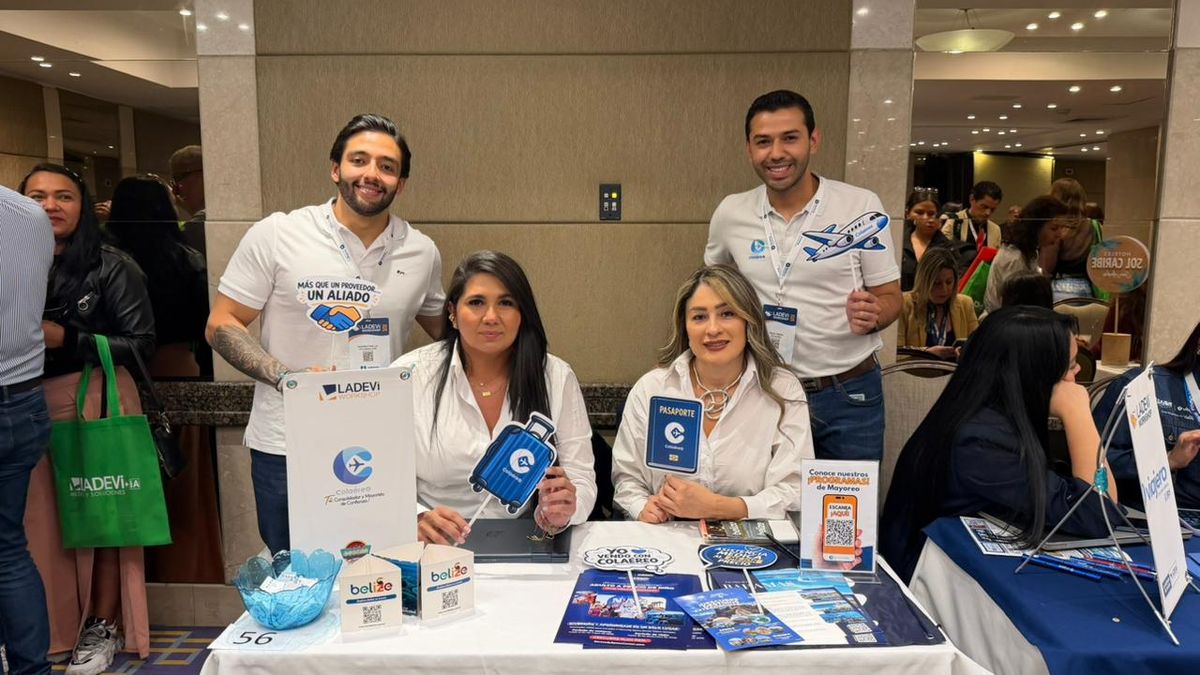 Andrés Pinilla, Karen Pereira, Claudia Torres e Isaac Ribon, Colaéreo.