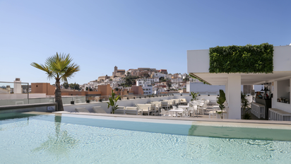 Una de las habitaciones del Eurostars Puerto Ibiza.