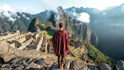 Asotur Perú exige acciones urgentes para proteger Machu Picchu.