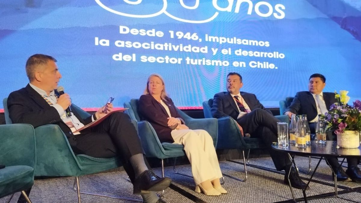 Panel: 