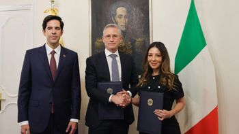 Autoridades de ITA Airways y de la diplomacia venezolana presentaron los nuevos vuelos que conectarán Italia con el país sudamericano.&nbsp;