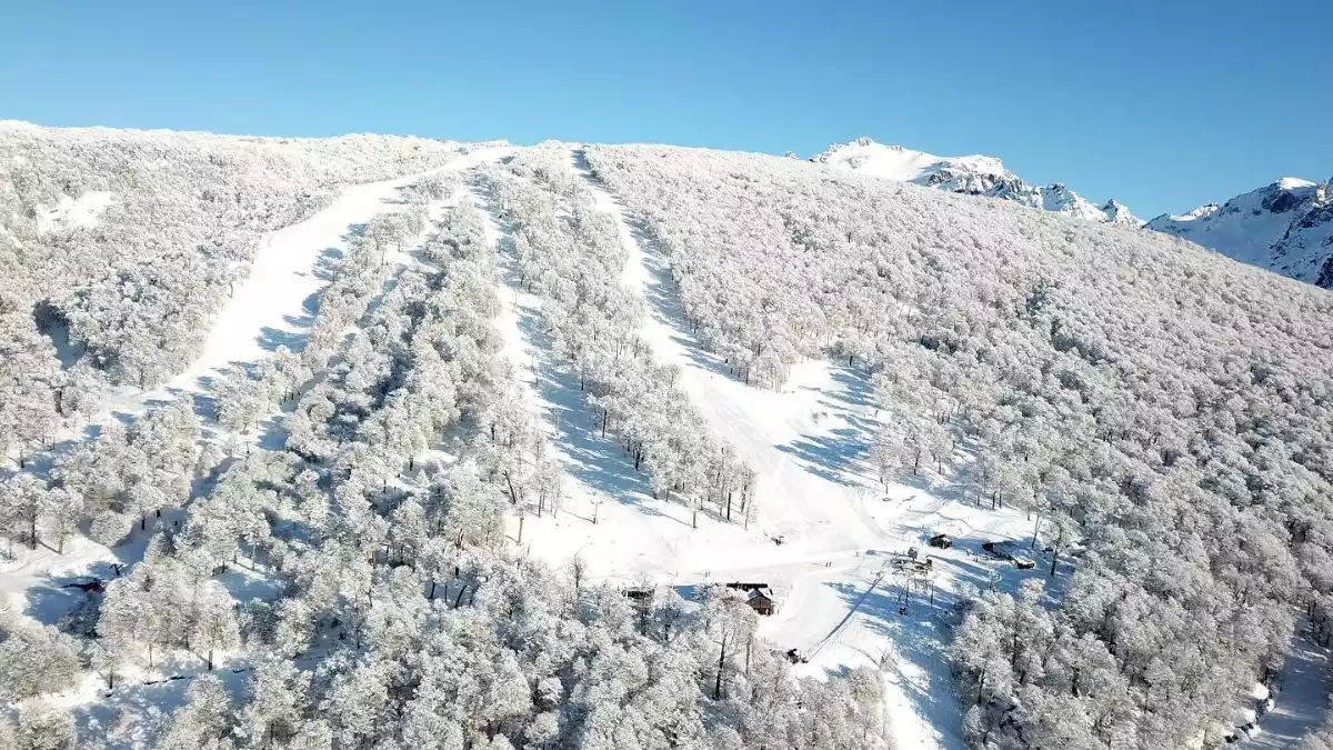 Vacaciones de invierno: el Centro Perito Moreno es un centro de ski de precios accesibles. Vacaciones de invierno: el Centro Perito Moreno es un centro de ski de precios accesibles.