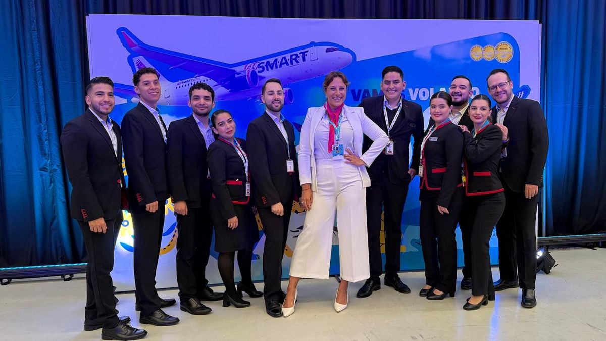 Equipo de pilotos y tripulantes fueron destacados como los 