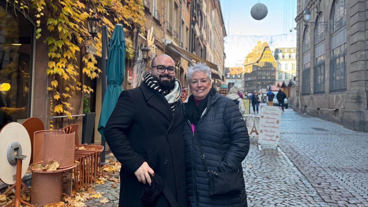 Joao Miranda y Kimberly Burns.