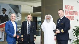 Emirates reafirma su compromiso de incorporar a más de 1.500 nuevos pilotos en los próximos dos años.