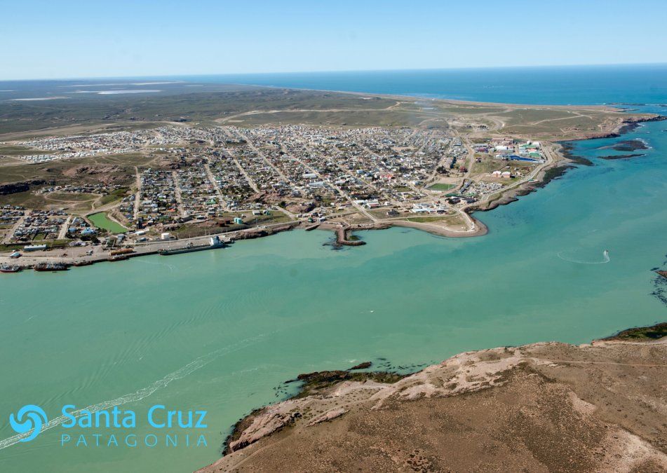 Santa Cruz la Ruta Azul que bordea la costa