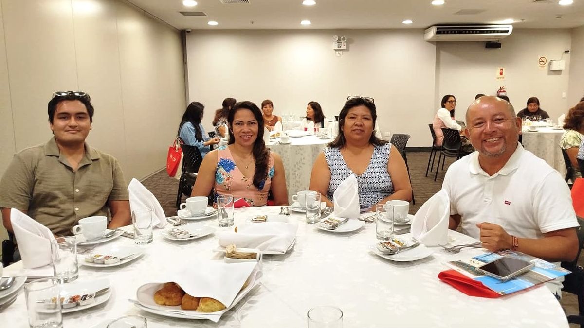 Agencias invitadas a la presentaci&oacute;n del nuevo manual de programas 2026 de Exprivia.