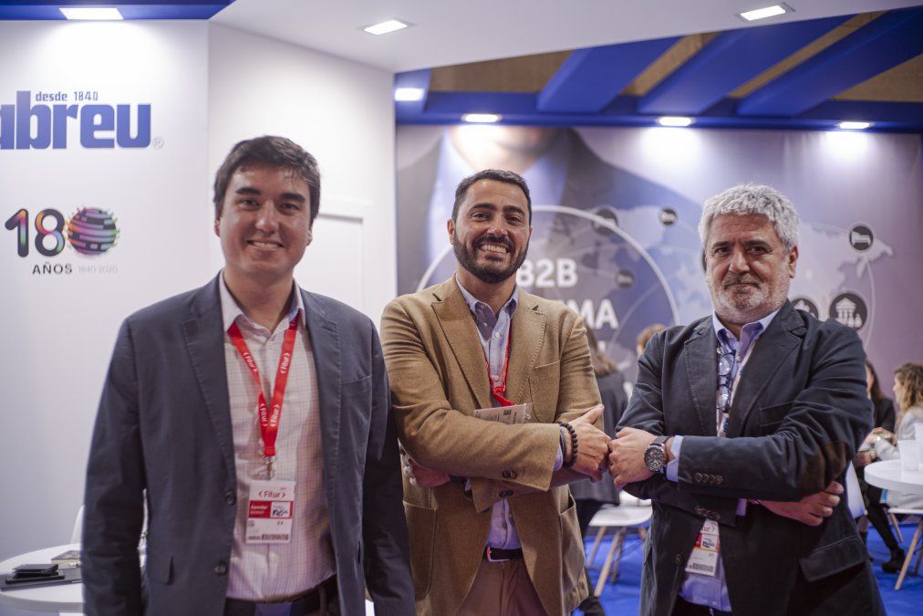 Paulo Baiao y Victor Alonso, gerente para Latinoamérica de Abreu Online. - Ladevi Medios y Soluciones Paulo Baiao y Victor Alonso, gerente para Latinoamérica de Abreu Online.