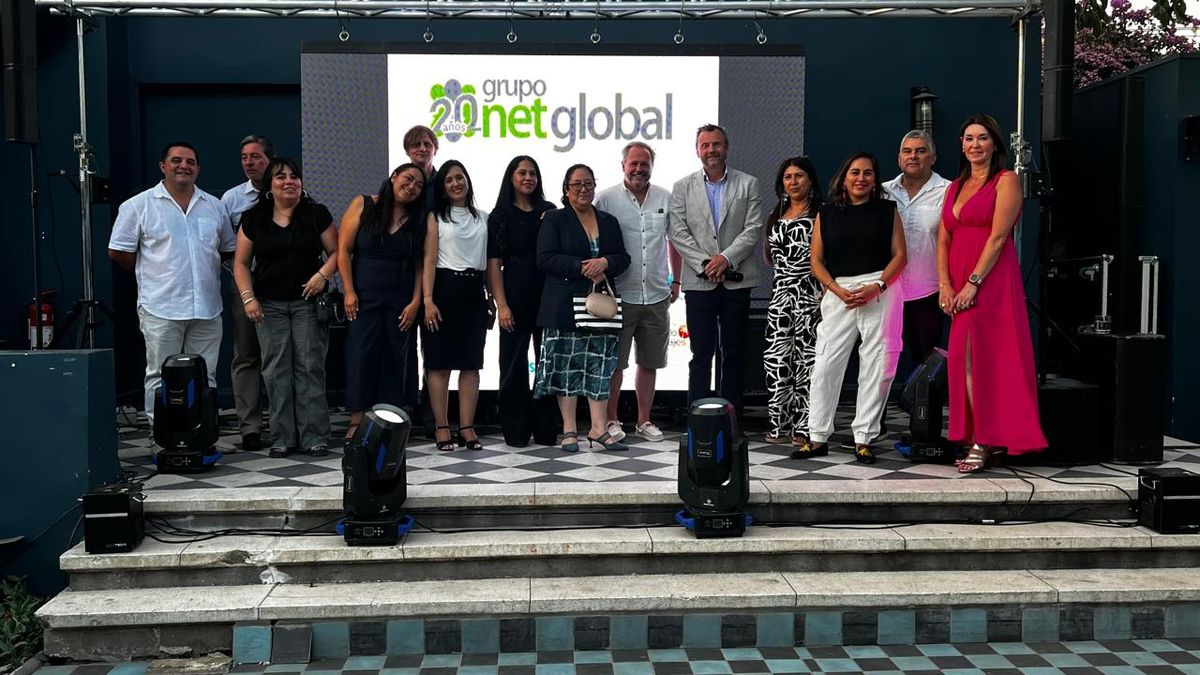 The Fives Hotels estrenó alianza con Grupo NetGlobal, empresa que celebró 20 años en el mercado con un evento junto agentes de viajes, turoperadores y socios comerciales.