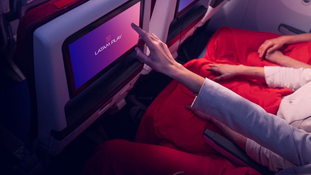 Latam Airlines consiguió 13 premios en tres certámenes diferentes por su servicio de atención de pasajeros.&nbsp;