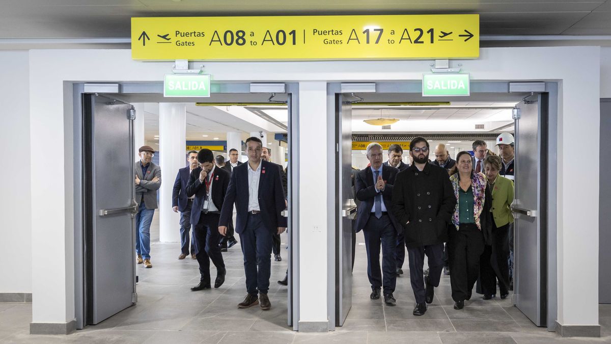  Aeropuerto de Santiago: sector del T1-A está destinado para pasajeros con vuelos a Rapa Nui.