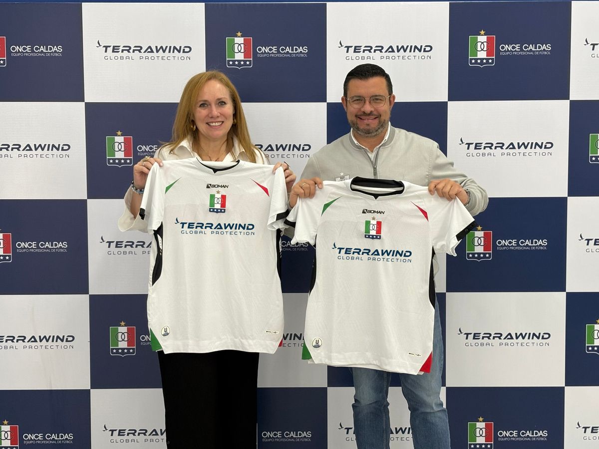 Cristina Escobar, country manager para Colombia de Terrawind; y Felipe Trujillo, gerente general de Once Caldas.