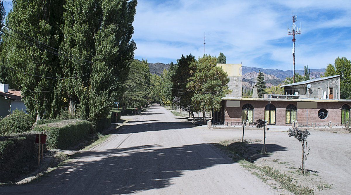 Uspallata es un pintoresco pueblo de montaña de Mendoza que invita a hacer escapadas soñadas de verano estas vacaciones.