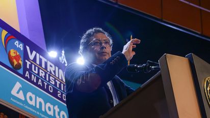 Gustavo Petro destaca el crecimiento del turismo en 2024, y propone alternativas sostenibles para atraer más turistas al país.&nbsp;