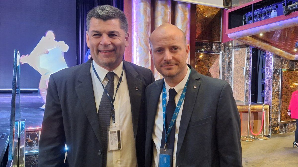 Flavio González, head of Trade Argentina Sales; y Fernando Joselevich, country Manager Argentina & Latam de Costa Cruceros.