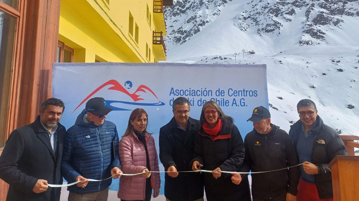 Inauguración oficial de la temporada de invierno de Aceski. 