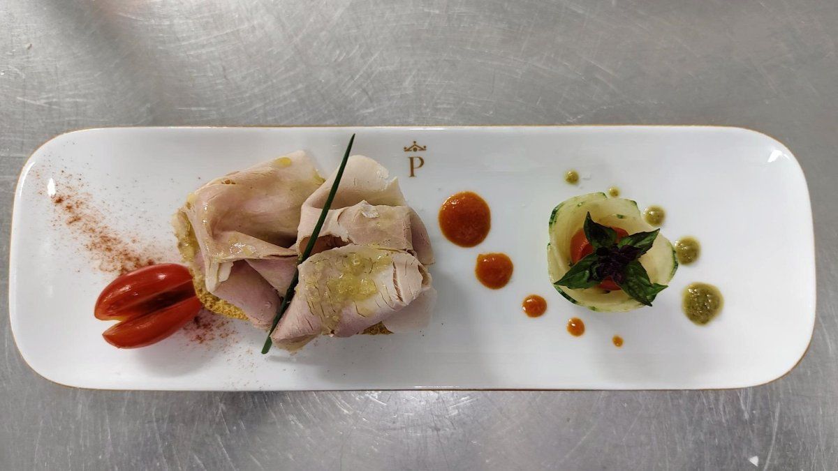 Vacaciones en España: la gastronomía con tradición y basada en productos de cercanía es una de las mejores propuestas de los Paradores.