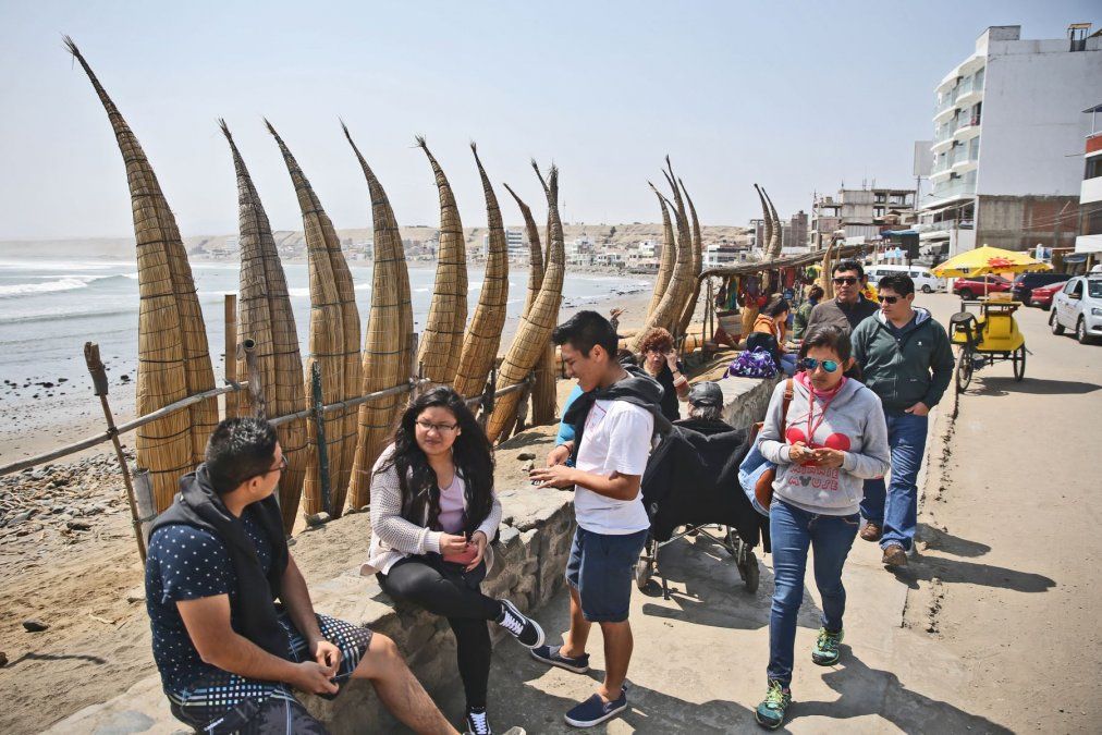 Los balnearios de Trujillo recibirían a miles de turistas que ayudarán al desarrollo del turismo. - Ladevi Medios y Soluciones Los balnearios de Trujillo recibirían a miles de turistas que ayudarán al desarrollo del turismo.
