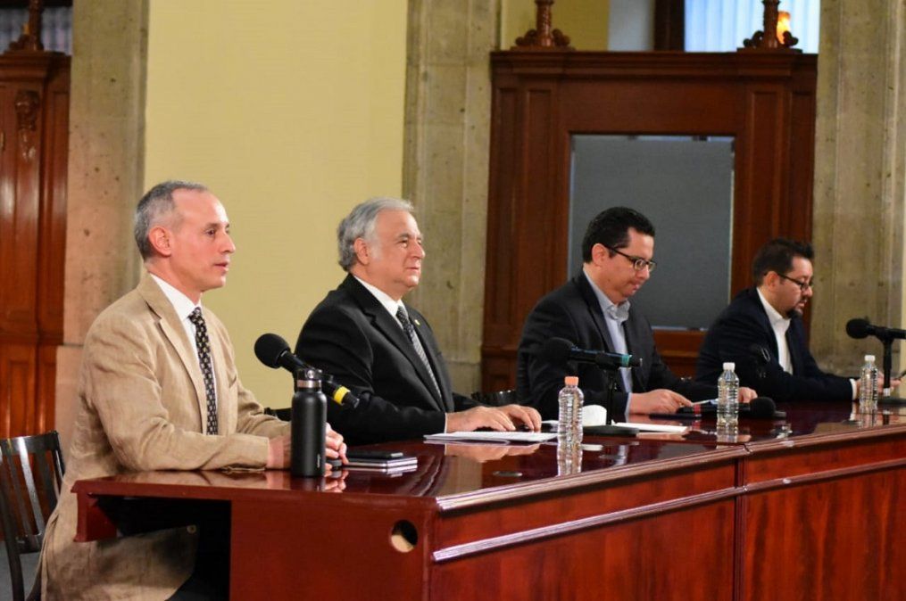 Miguel Torruco, durante la conferencia con autoridades del sector salud.&nbsp;