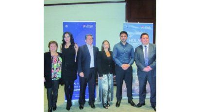 GRUPO LATAM AIRLINES. Capacitación sobre la oferta turística de Chile