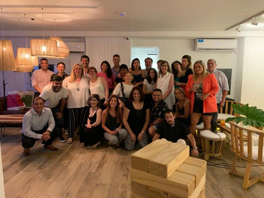 En el marco del estreno de las nuevas oficinas pensadas a la altura de los tiempos que nos tocan atravesar, desde TKT.Travel aseguraron que la empresa viene creciendo a pasos firmes, con la incorporación de destacados profesionales.