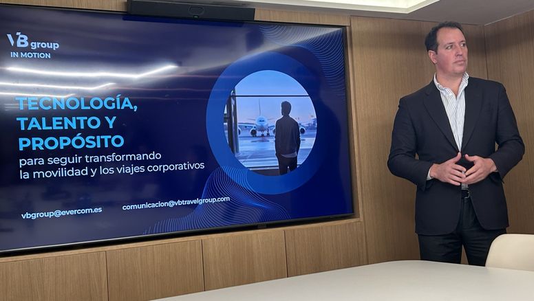 Jorge Espinós, director general de VB Group, durante la presentación del plan estratégico 2025–2028 en las nuevas oficinas de la compañía.