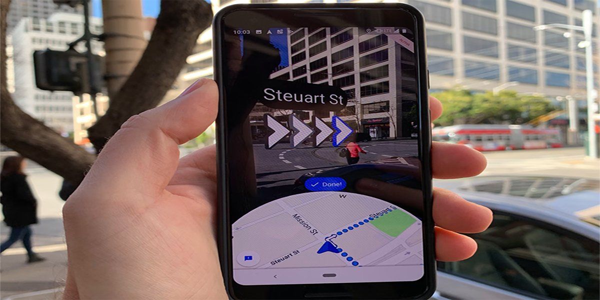 Google ha anunciado la llegada a Madrid y Barcelona de las indicaciones de Live View de Maps en espacios interiores, que ayudarán a los usuarios a guiarse por centros comerciales y aeropuertos.