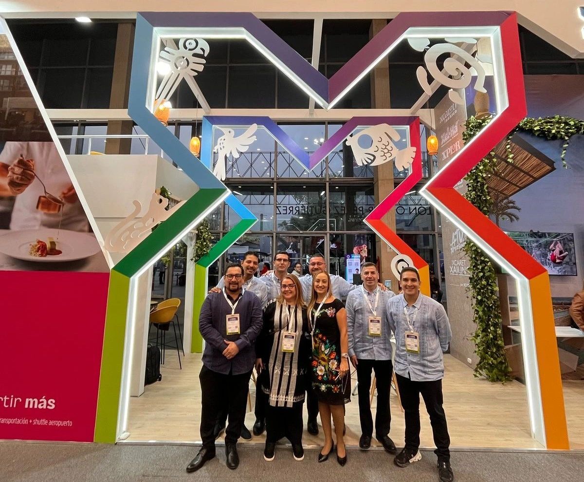 Equipo de Grupo Xcaret. 