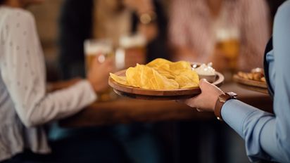 5 salidas gastronómicas para ir con amigos este fin de semana largo