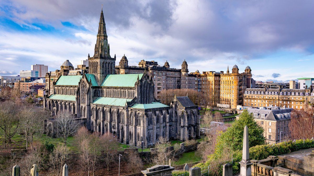 Vacaciones enEuropa: Ola Mayorista de Turismo diseña las mejores salidas grupalesacompañadas desde Buenos Aires.&nbsp;