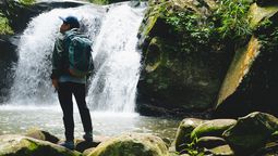 Las cascadas cerca de Bogotá son&nbsp;maravillas naturales que ofrecen un escape perfecto del bullicio urbano.